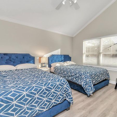 Vila 1976 Accessiblegem Jacuzzi Sleep13 Chinatown 20Mins Dt Houston Exteriér fotografie