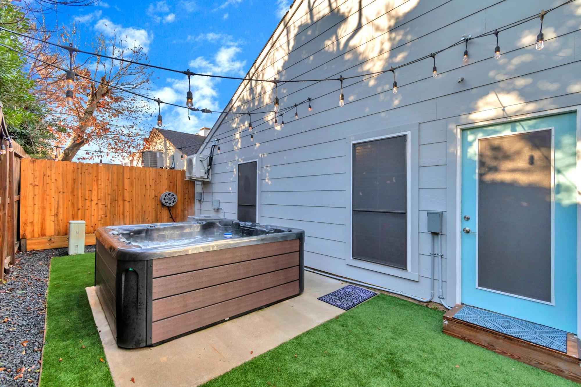 Vila 1976 Accessiblegem Jacuzzi Sleep13 Chinatown 20Mins Dt Houston Exteriér fotografie