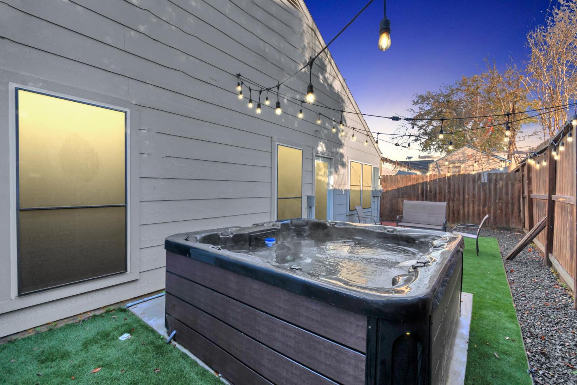 Vila 1976 Accessiblegem Jacuzzi Sleep13 Chinatown 20Mins Dt Houston Exteriér fotografie
